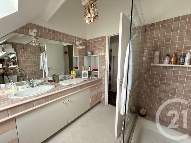 maison à vendre - 5 pièces - 158.34 m2 - MONTAINVILLE - 78 - ILE-DE-FRANCE - Century 21 Agence Hennequin