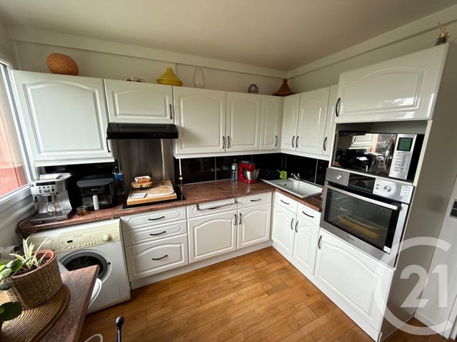 Appartement F3 à vendre - 3 pièces - 65.26 m2 - AUBERGENVILLE - 78 - ILE-DE-FRANCE - Century 21 Agence Hennequin