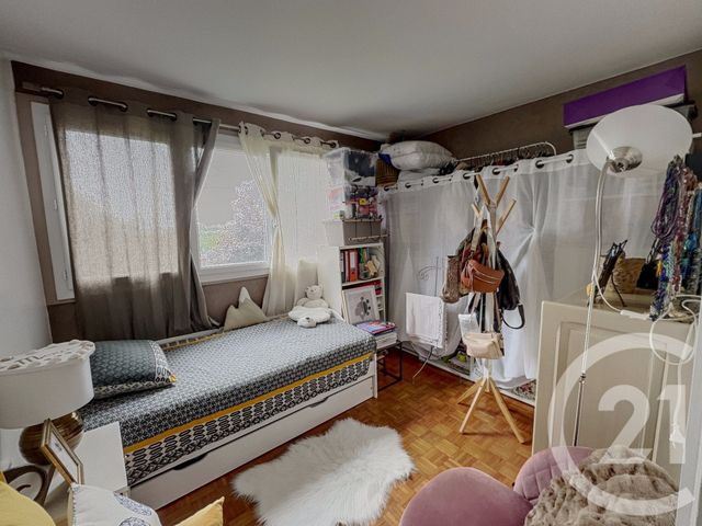 Appartement F3 à vendre - 3 pièces - 65.26 m2 - AUBERGENVILLE - 78 - ILE-DE-FRANCE - Century 21 Agence Hennequin