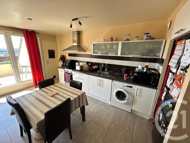 Afficher la photo en grand Appartement F3 à vendre - 3 pièces - 46.82 m2 - MEULAN EN YVELINES - 78 - ILE-DE-FRANCE - Century 21 Agence Hennequin