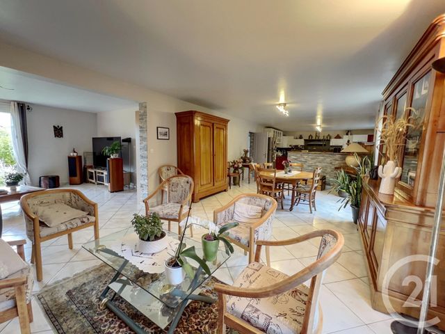 maison à vendre - 8 pièces - 191.0 m2 - MAULE - 78 - ILE-DE-FRANCE - Century 21 Agence Hennequin