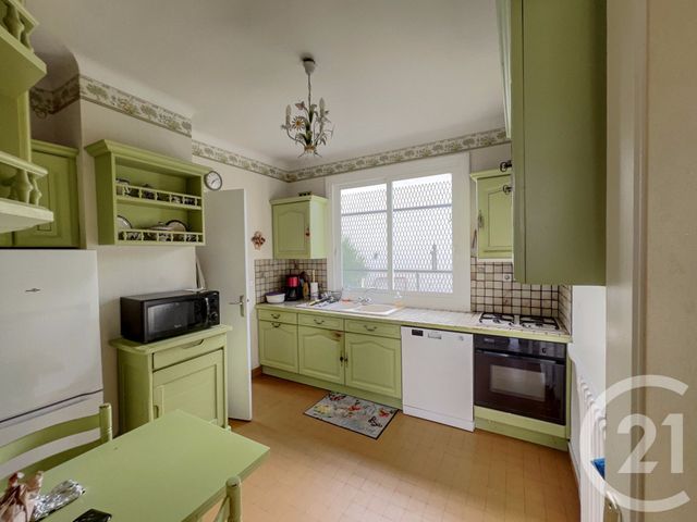 Afficher la photo en grand maison à vendre - 7 pièces - 106.96 m2 - AUBERGENVILLE - 78 - ILE-DE-FRANCE - Century 21 Agence Hennequin