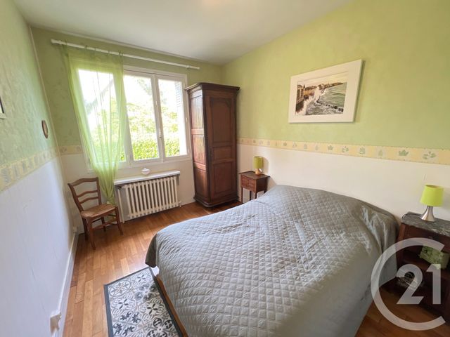 Afficher la photo en grand maison à vendre - 7 pièces - 106.96 m2 - AUBERGENVILLE - 78 - ILE-DE-FRANCE - Century 21 Agence Hennequin