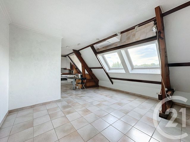 Afficher la photo en grand Appartement F2 à vendre - 2 pièces - 31.35 m2 - ECQUEVILLY - 78 - ILE-DE-FRANCE - Century 21 Agence Hennequin