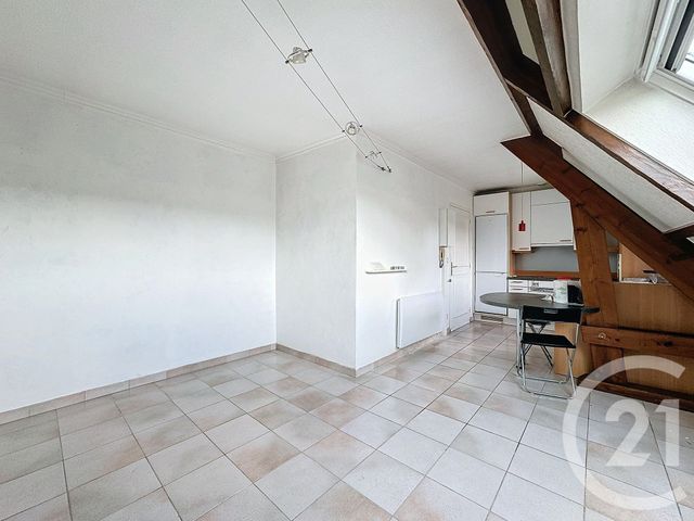 Afficher la photo en grand Appartement F2 à vendre - 2 pièces - 31.35 m2 - ECQUEVILLY - 78 - ILE-DE-FRANCE - Century 21 Agence Hennequin