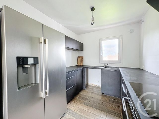 Appartement F3 à louer - 3 pièces - 67.74 m2 - ECQUEVILLY - 78 - ILE-DE-FRANCE - Century 21 Agence Hennequin