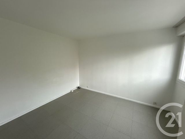 Appartement F4 à vendre - 4 pièces - 74.35 m2 - AUBERGENVILLE - 78 - ILE-DE-FRANCE - Century 21 Agence Hennequin