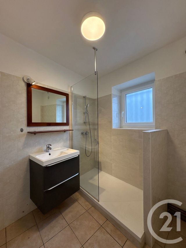 maison à louer - 3 pièces - 61.88 m2 - LES ALLUETS LE ROI - 78 - ILE-DE-FRANCE - Century 21 Agence Hennequin