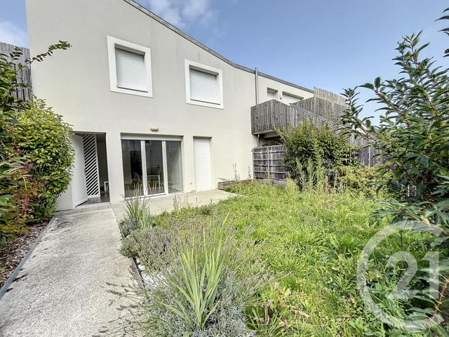 Appartement F3 à louer - 3 pièces - 62.1 m2 - ECQUEVILLY - 78 - ILE-DE-FRANCE - Century 21 Agence Hennequin