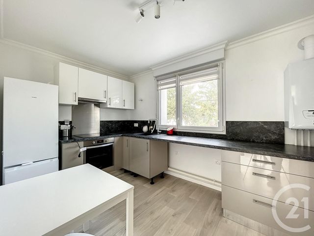 Appartement F3 à louer - 3 pièces - 62.1 m2 - ECQUEVILLY - 78 - ILE-DE-FRANCE - Century 21 Agence Hennequin