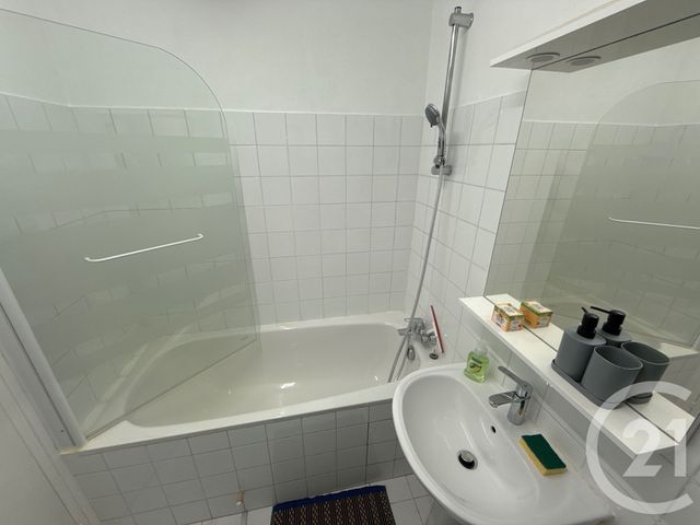 Appartement F2 à louer - 2 pièces - 34.44 m2 - AUBERGENVILLE - 78 - ILE-DE-FRANCE - Century 21 Agence Hennequin