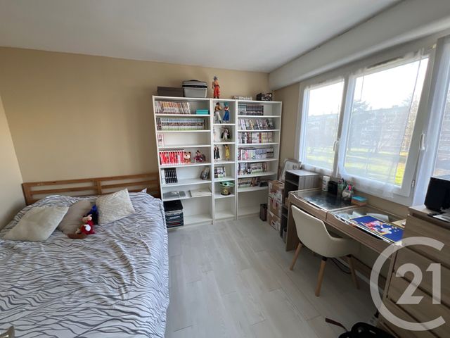 Appartement F4 à vendre - 4 pièces - 74.71 m2 - AUBERGENVILLE - 78 - ILE-DE-FRANCE - Century 21 Agence Hennequin