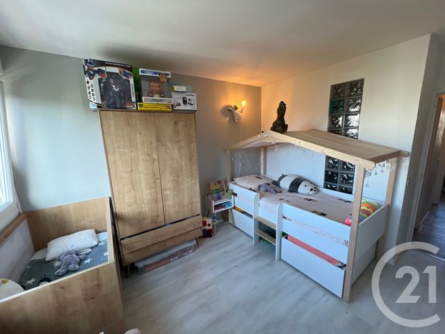 Appartement F4 à vendre - 4 pièces - 74.71 m2 - AUBERGENVILLE - 78 - ILE-DE-FRANCE - Century 21 Agence Hennequin