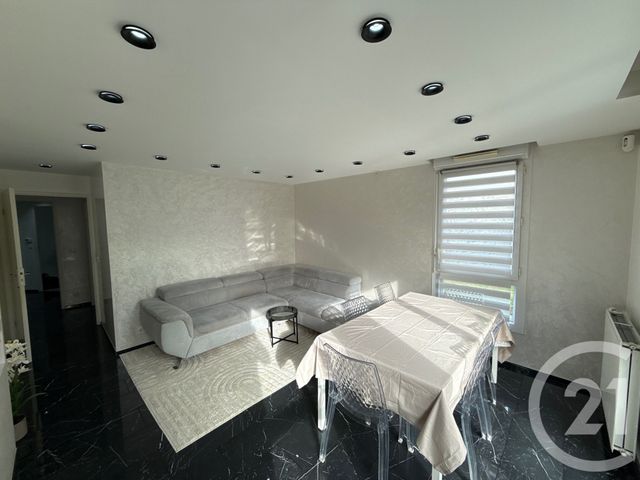 Appartement F4 à vendre - 4 pièces - 75.5 m2 - ECQUEVILLY - 78 - ILE-DE-FRANCE - Century 21 Agence Hennequin