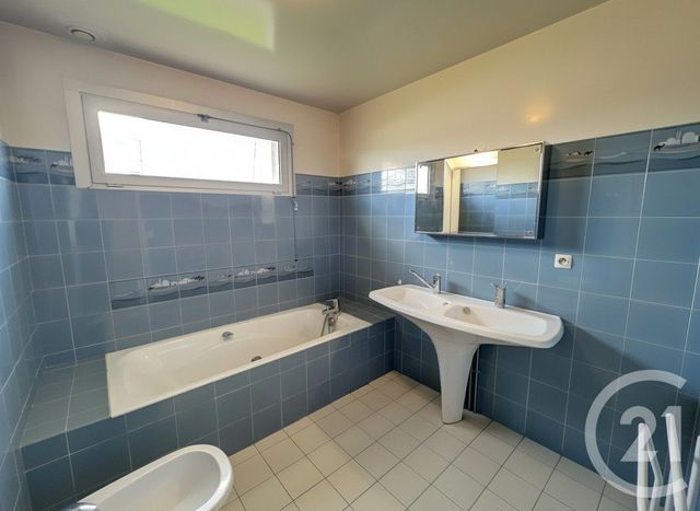 maison à vendre - 7 pièces - 151.39 m2 - MEZIERES SUR SEINE - 78 - ILE-DE-FRANCE - Century 21 Agence Hennequin