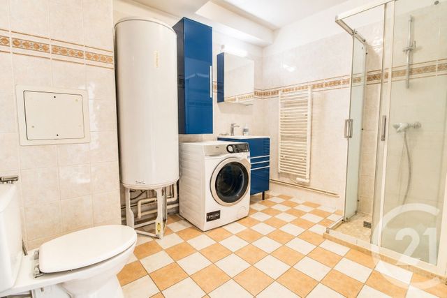 Appartement F3 à louer - 3 pièces - 61.53 m2 - AUBERGENVILLE - 78 - ILE-DE-FRANCE - Century 21 Agence Hennequin