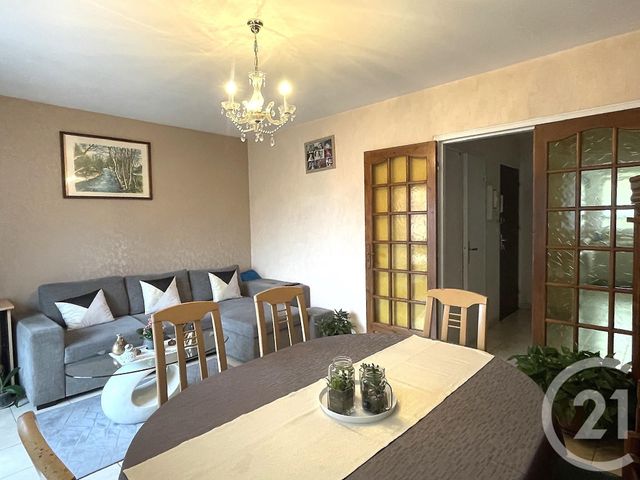 Appartement F3 à vendre - 3 pièces - 60.1 m2 - LES MUREAUX - 78 - ILE-DE-FRANCE - Century 21 Agence Hennequin