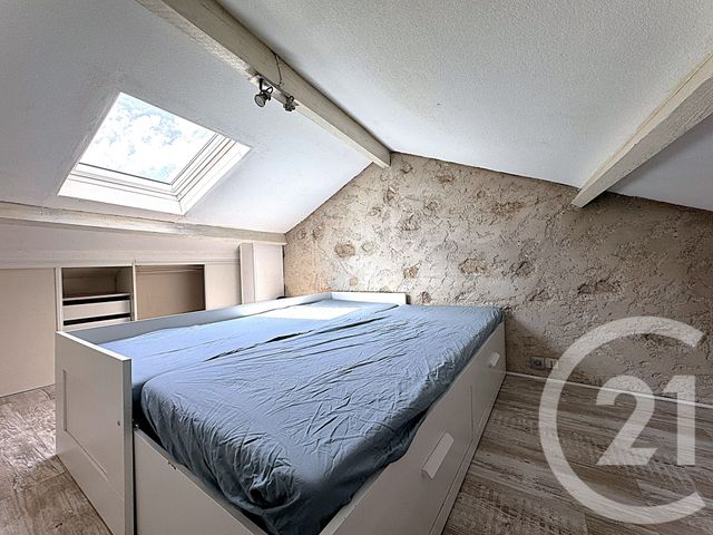 Appartement F1 à louer - 1 pièce - 14.65 m2 - LA FALAISE - 78 - ILE-DE-FRANCE - Century 21 Agence Hennequin