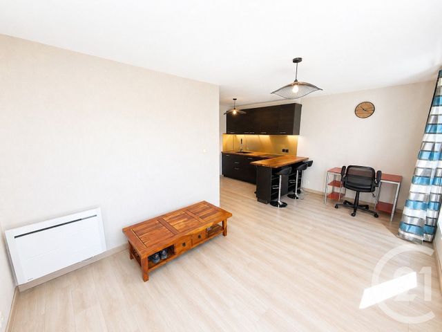 Appartement F2 à vendre - 2 pièces - 40.17 m2 - ECQUEVILLY - 78 - ILE-DE-FRANCE - Century 21 Agence Hennequin