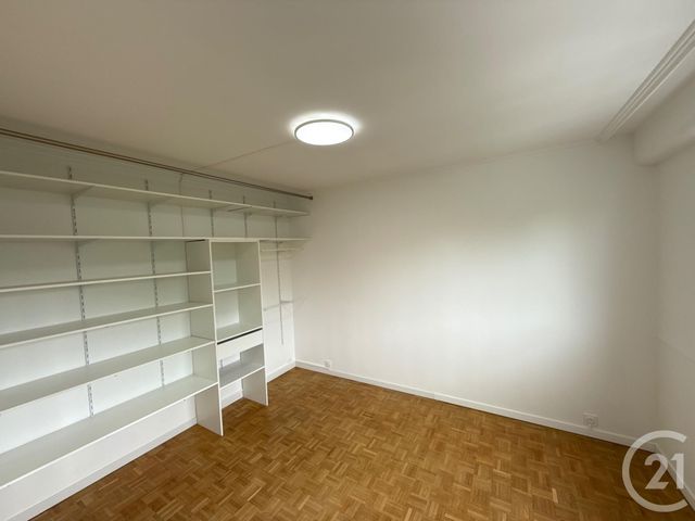 Appartement F4 à louer - 4 pièces - 74.11 m2 - AUBERGENVILLE - 78 - ILE-DE-FRANCE - Century 21 Agence Hennequin