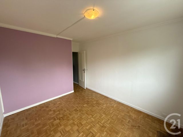 Appartement F4 à louer - 4 pièces - 74.11 m2 - AUBERGENVILLE - 78 - ILE-DE-FRANCE - Century 21 Agence Hennequin