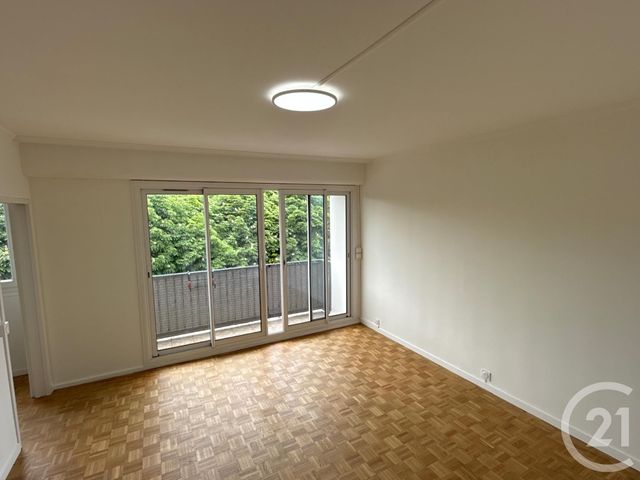 Appartement F4 à louer - 4 pièces - 74.11 m2 - AUBERGENVILLE - 78 - ILE-DE-FRANCE - Century 21 Agence Hennequin