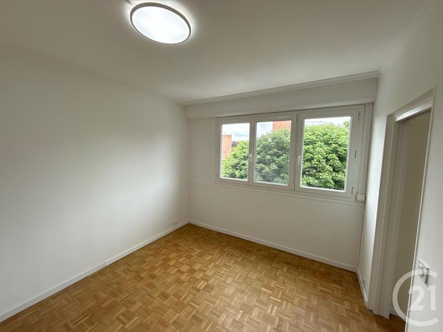 Appartement F4 à louer - 4 pièces - 74.11 m2 - AUBERGENVILLE - 78 - ILE-DE-FRANCE - Century 21 Agence Hennequin