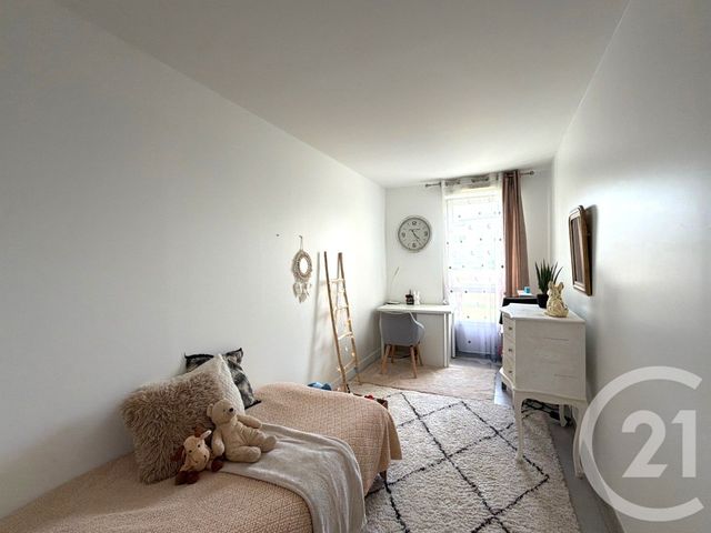 Appartement F4 à vendre - 4 pièces - 76.0 m2 - ECQUEVILLY - 78 - ILE-DE-FRANCE - Century 21 Agence Hennequin
