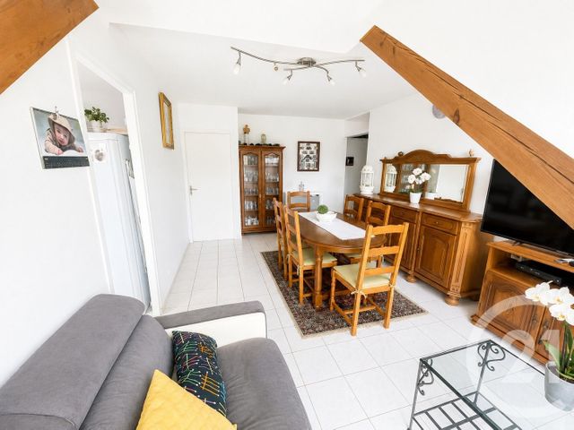 Appartement F3 à vendre MEZIERES SUR SEINE
