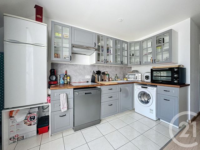 Appartement F2 à louer - 2 pièces - 38.94 m2 - ECQUEVILLY - 78 - ILE-DE-FRANCE - Century 21 Agence Hennequin