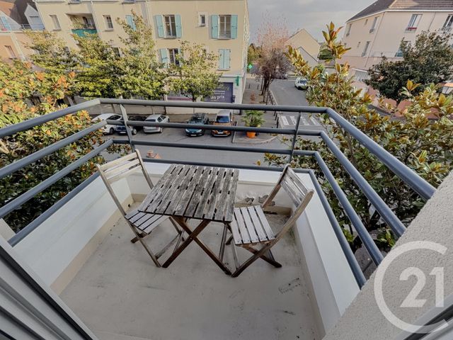Appartement F2 à louer - 2 pièces - 46.78 m2 - ECQUEVILLY - 78 - ILE-DE-FRANCE - Century 21 Agence Hennequin