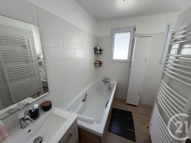 maison à louer - 4 pièces - 103.97 m2 - EPONE - 78 - ILE-DE-FRANCE - Century 21 Agence Hennequin