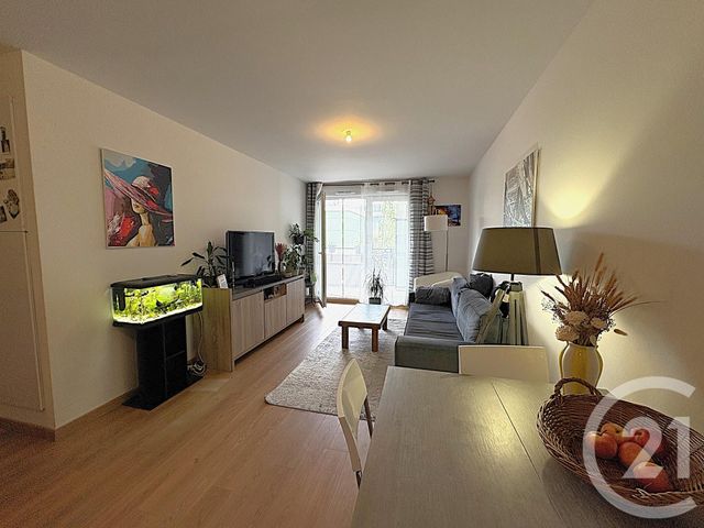 Appartement F3 à louer - 3 pièces - 57.5 m2 - GARGENVILLE - 78 - ILE-DE-FRANCE - Century 21 Agence Hennequin