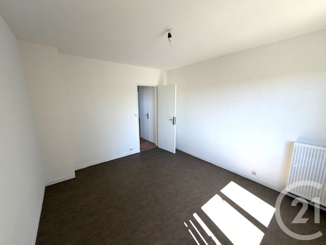 Appartement F3 à vendre - 3 pièces - 59.0 m2 - LES MUREAUX - 78 - ILE-DE-FRANCE - Century 21 Agence Hennequin
