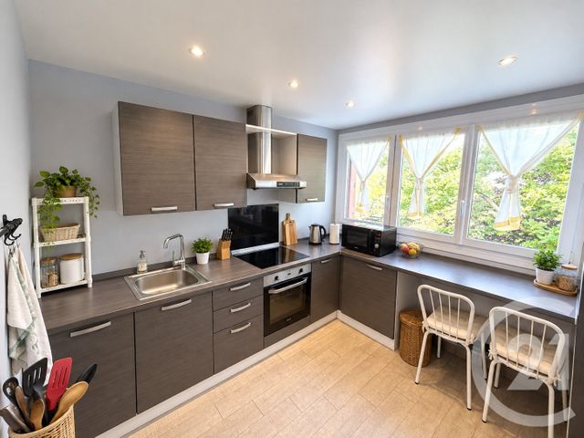 Appartement F3 à vendre - 3 pièces - 65.36 m2 - AUBERGENVILLE - 78 - ILE-DE-FRANCE - Century 21 Agence Hennequin
