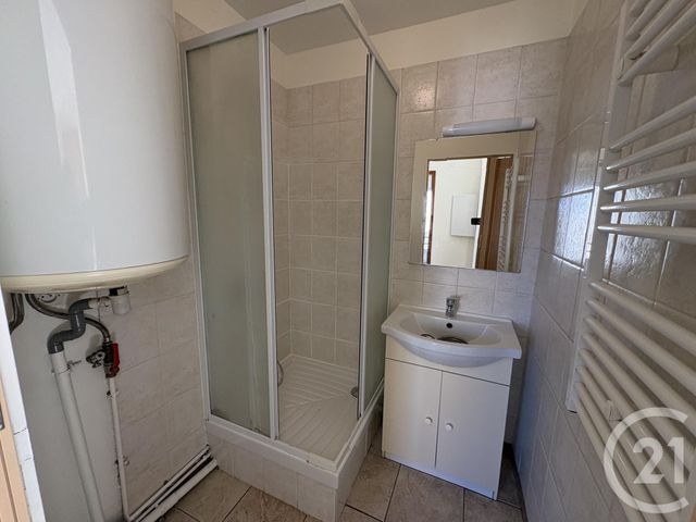 Appartement F2 à louer - 2 pièces - 38.18 m2 - LES MUREAUX - 78 - ILE-DE-FRANCE - Century 21 Agence Hennequin