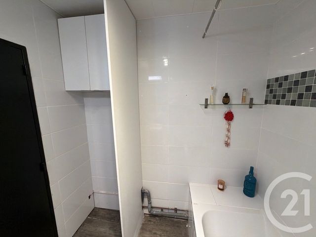 Appartement F4 à vendre - 4 pièces - 84.91 m2 - AUBERGENVILLE - 78 - ILE-DE-FRANCE - Century 21 Agence Hennequin
