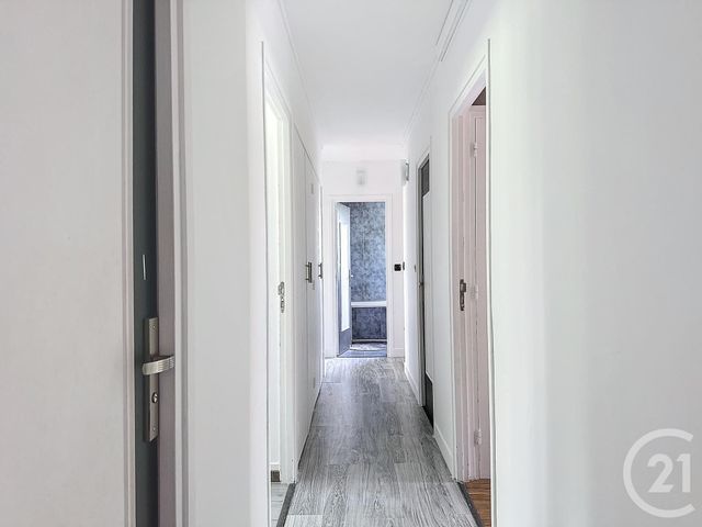 Appartement F5 à vendre - 5 pièces - 91.54 m2 - AUBERGENVILLE - 78 - ILE-DE-FRANCE - Century 21 Agence Hennequin