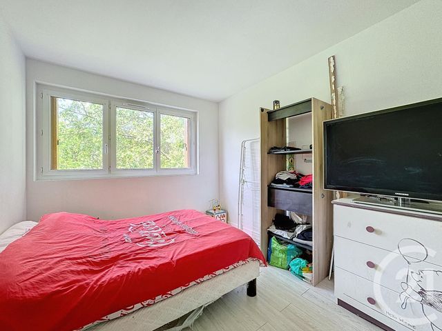 Appartement F5 à vendre - 5 pièces - 91.54 m2 - AUBERGENVILLE - 78 - ILE-DE-FRANCE - Century 21 Agence Hennequin
